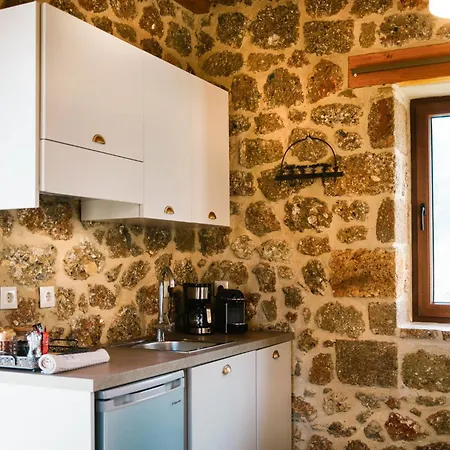 Anotopos * אנו טריקאלה