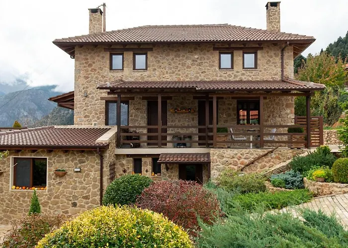 Anotopos أنو تريكالا