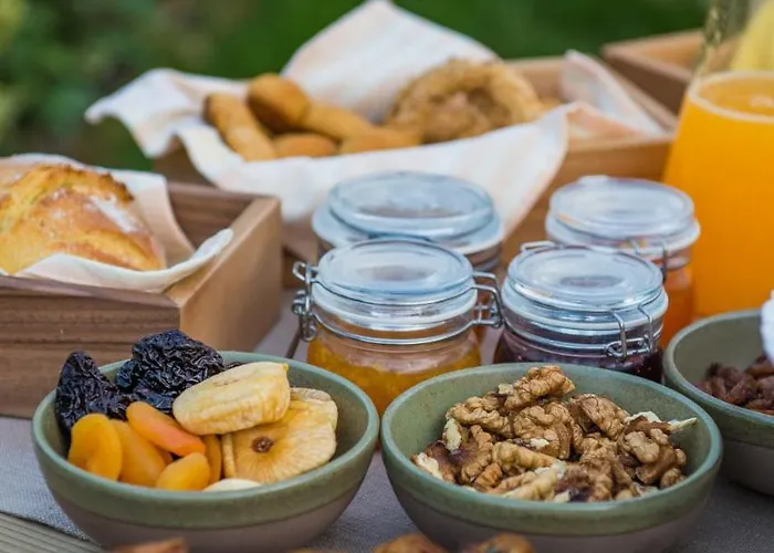 Anotopos شقة أنو تريكالا